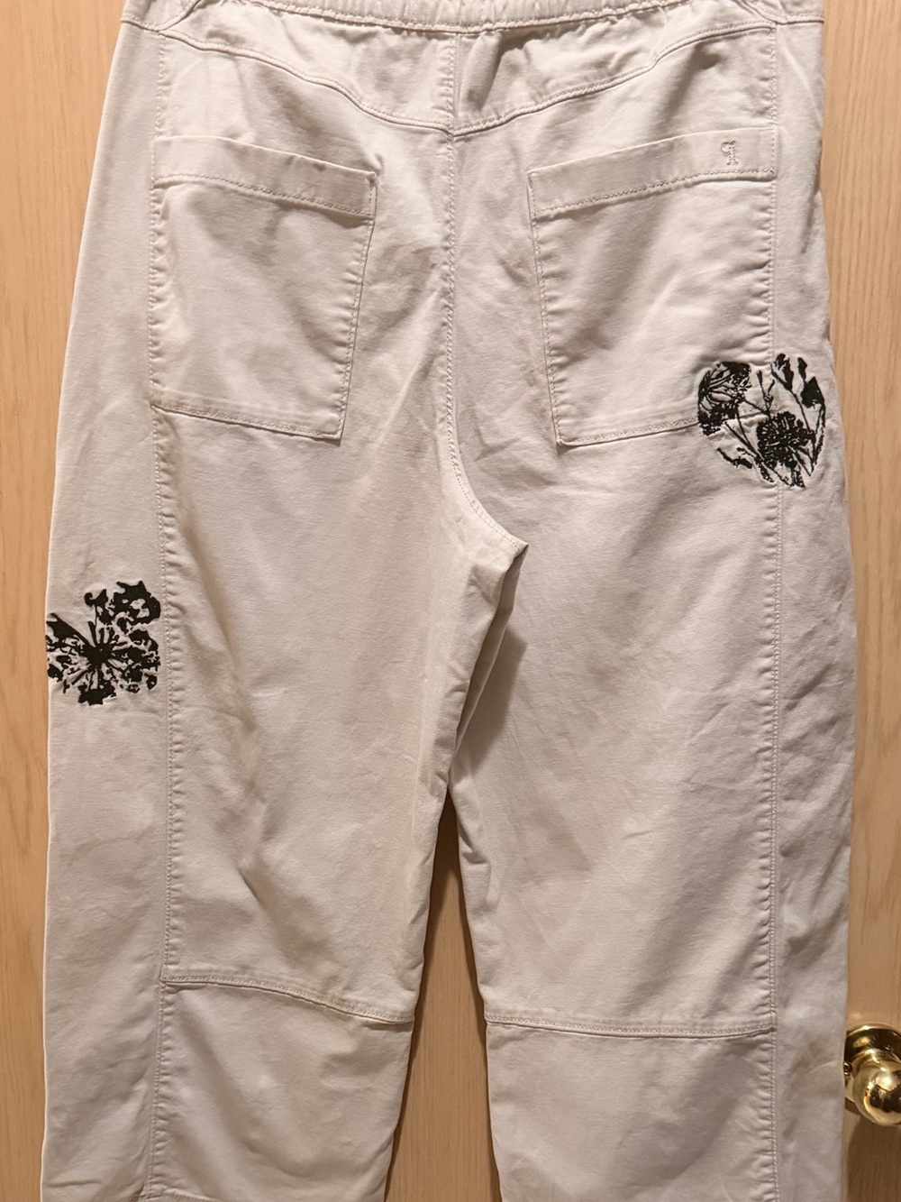 Anthropologie Pilcro Izzie Printed Barrel Pants Size L - Picture 4 of 7
